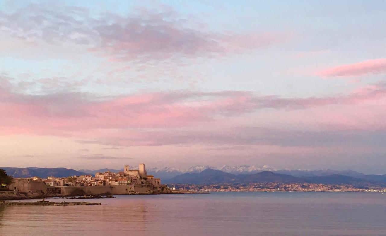 Superbe Appartement Dans Le Coeur De La Ville Antibes Exteriér fotografie